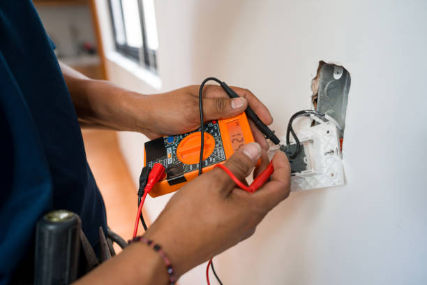 Best Licensed Electrician  in Oroville, WA